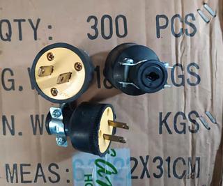 ENCHUFE DE GOMAX2 BTOX300PZ