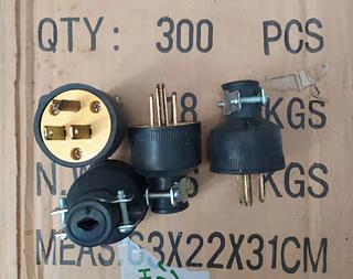 ENCHUFE DE GOMAX3 BTOX300PZ